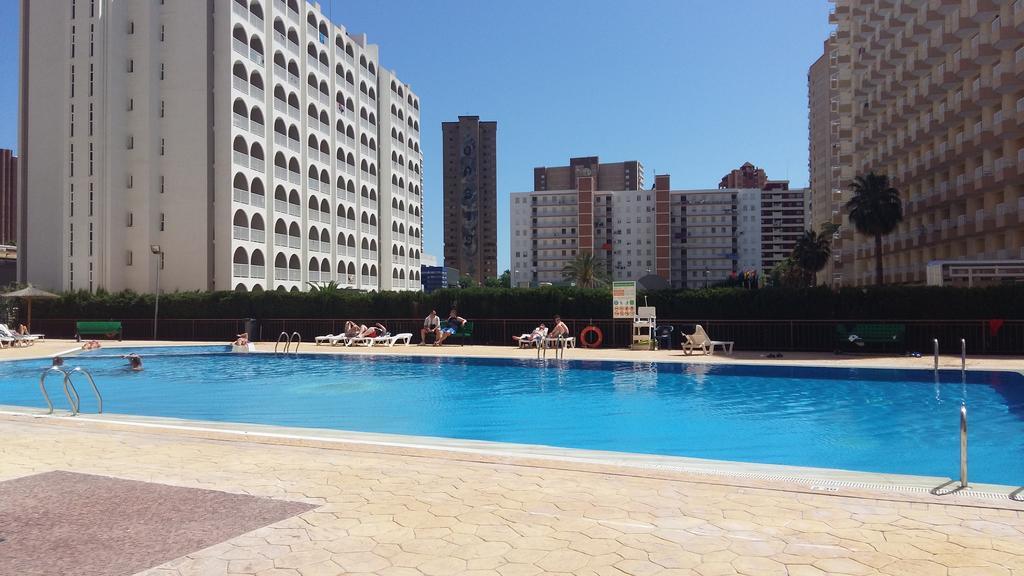 Apartamentos Acuarium II Benidorm Luaran gambar